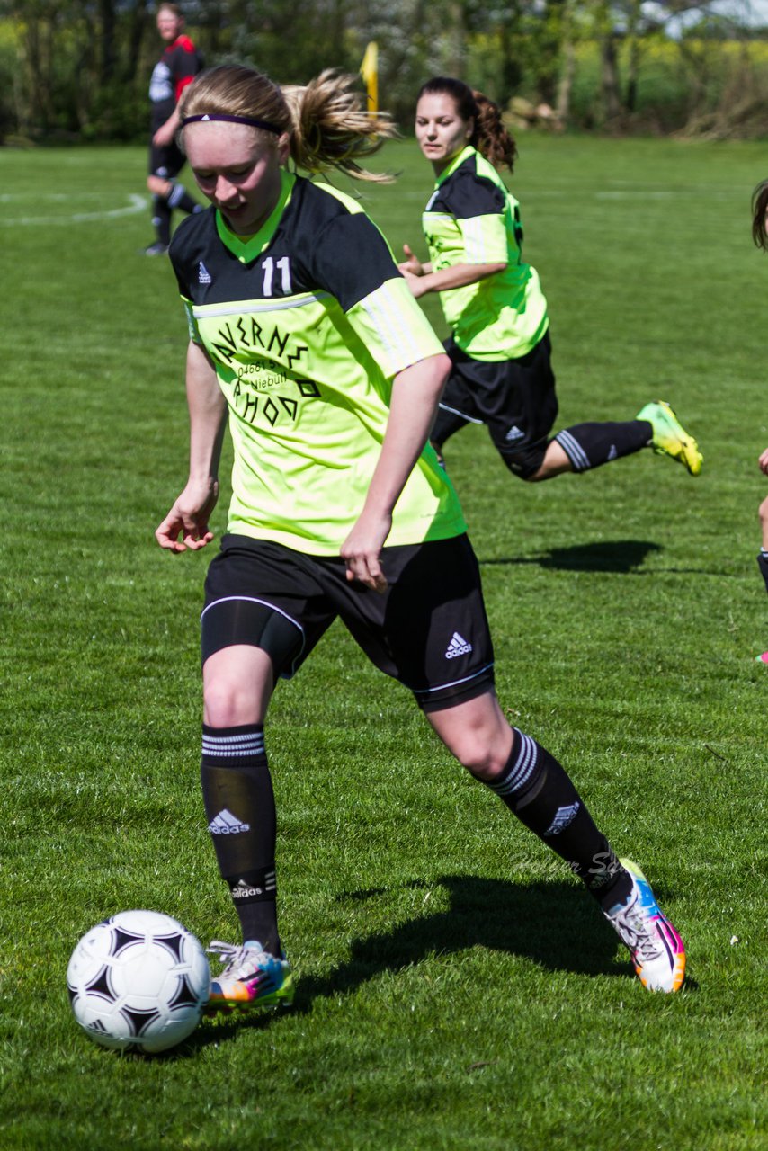 Bild 181 - Frauen SV Frisia 03 Risum Lindholm - Heider SV : Ergebnis: 8:0